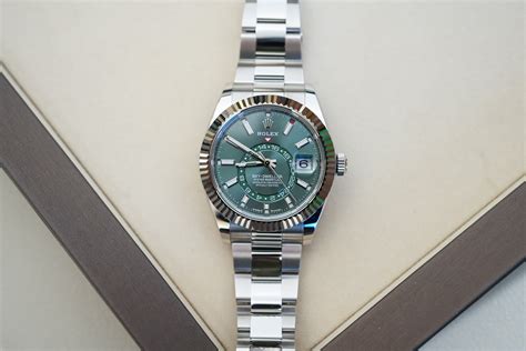 rolex sky dweller dial.